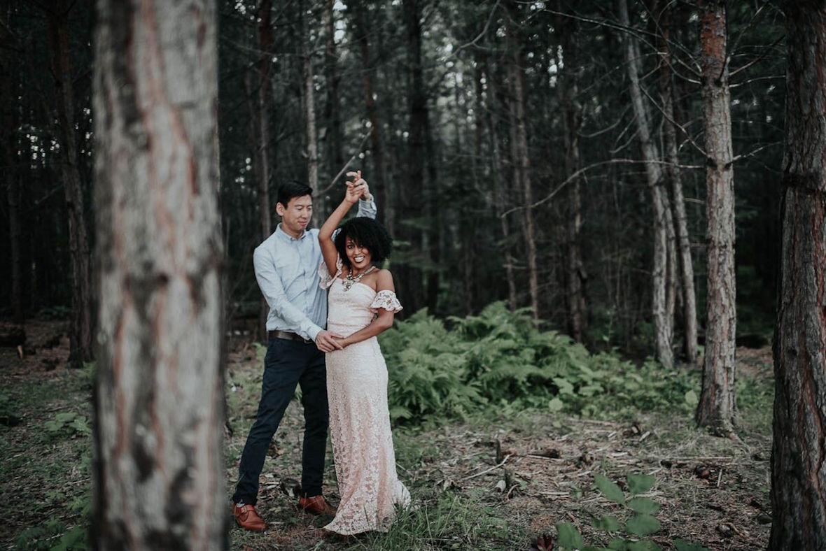 Expert Tips on How to Have the Perfect Engagement Photo Shoot
