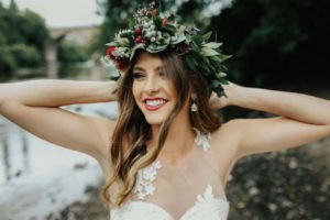 brown_hair_bride_flower_crown