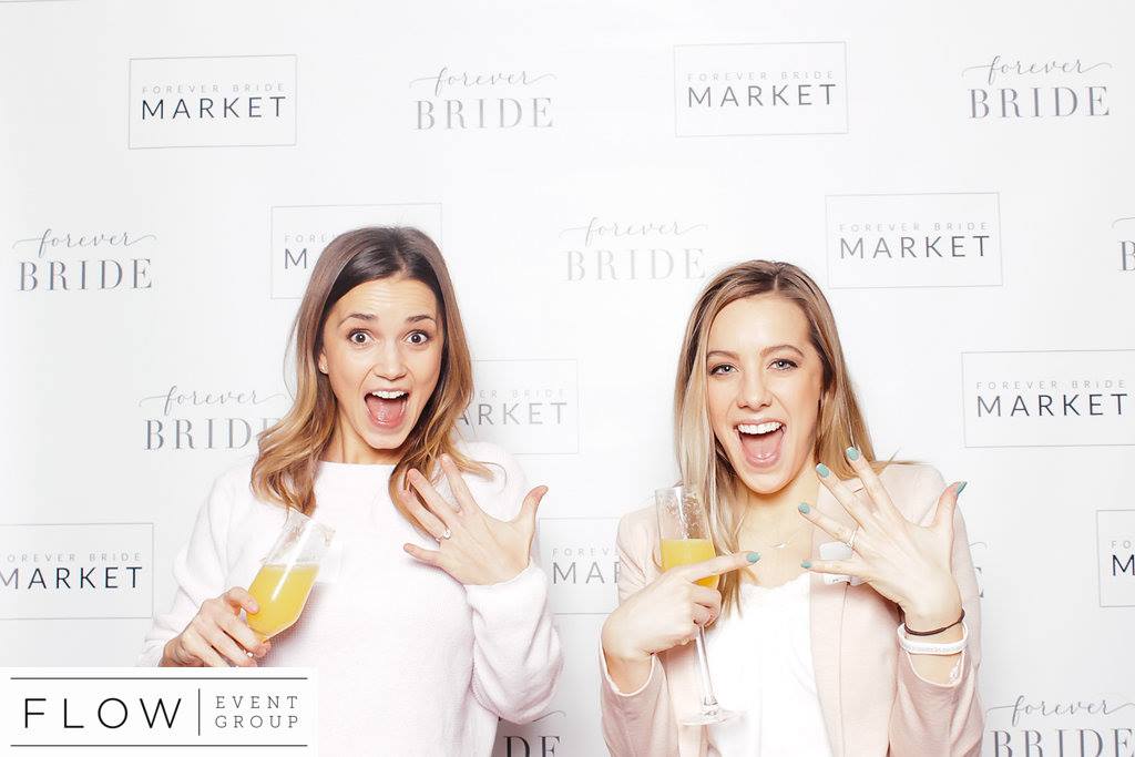 26 Deals at The Market that Will Save You Money for Your Wedding