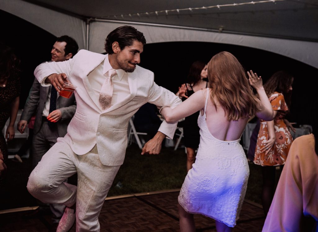 best wedding dj for dancing