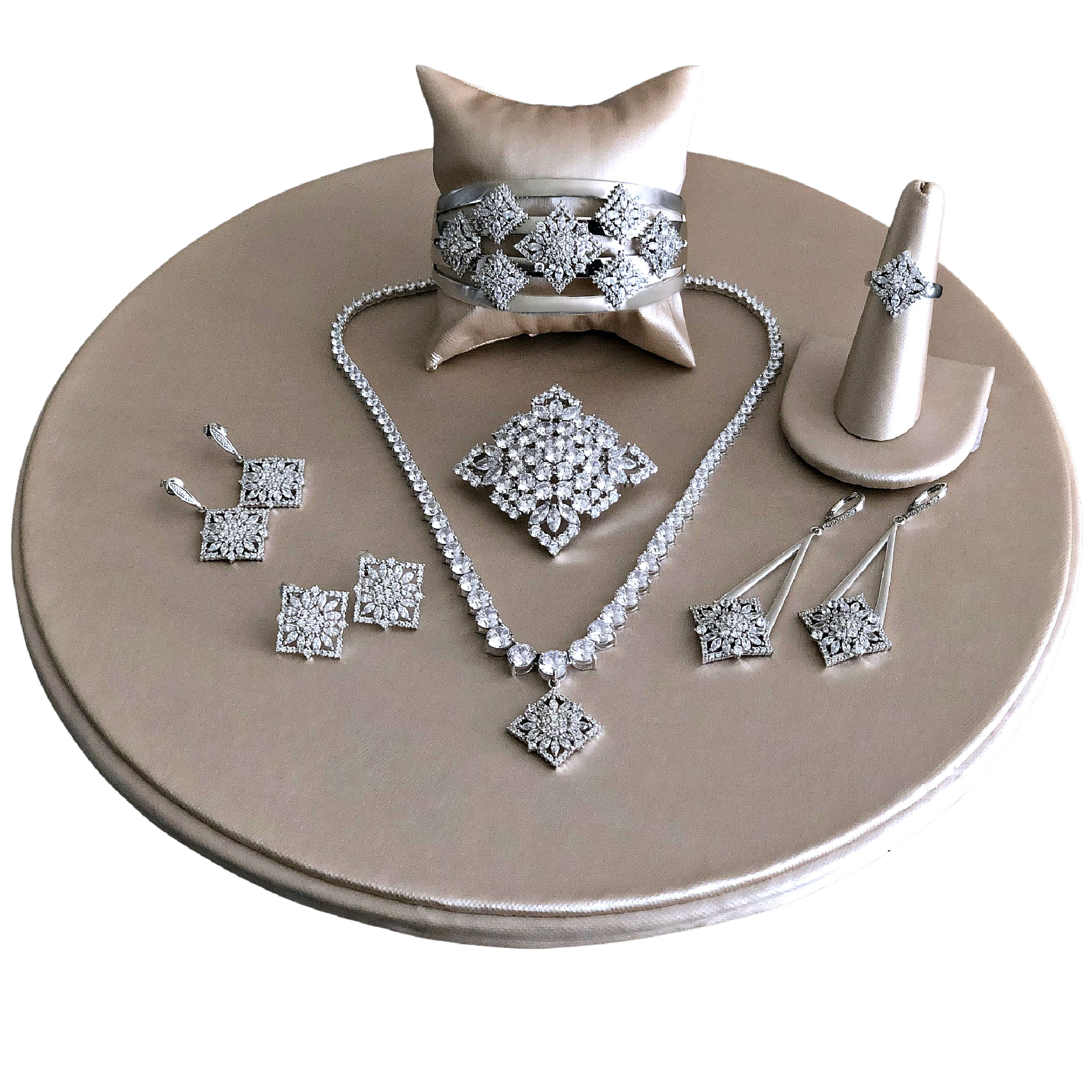 table with jewelry pieces 