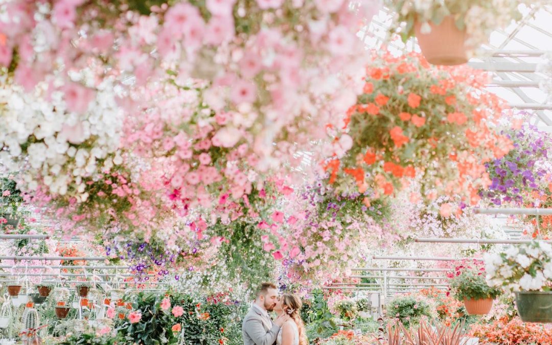 9 Creative Ways to Use Flowers in Your Wedding