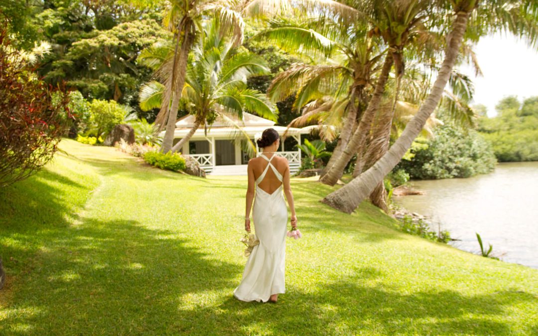 Kualoa Ranch: World’s Best Wedding Venues