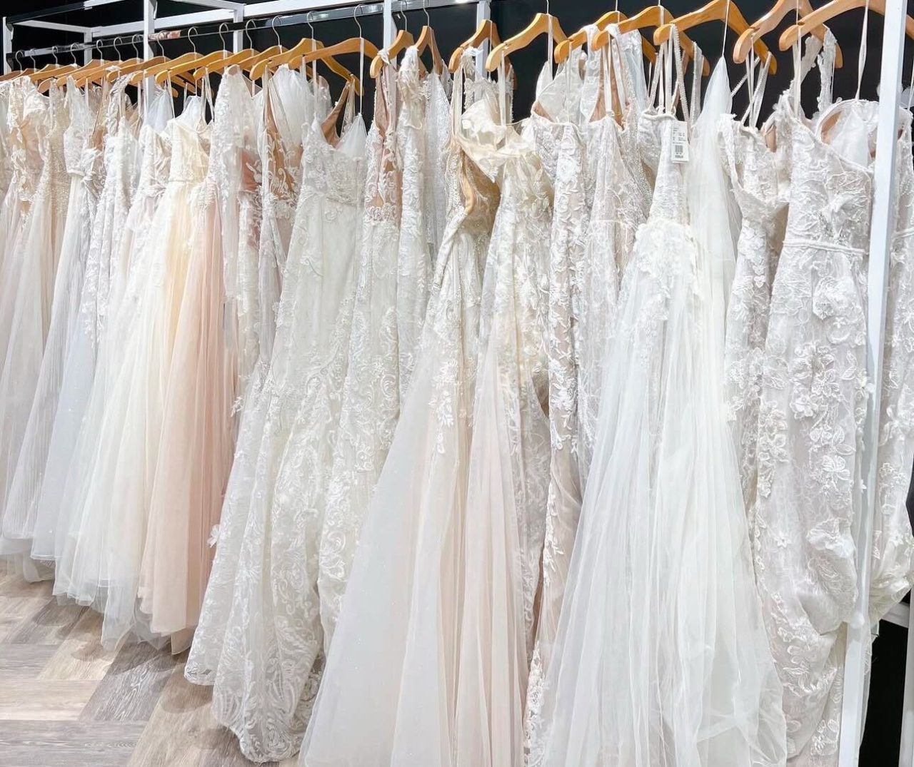 Walk-In Wedding Dress Shopping Is Totally a Thing—And We Make It Easy